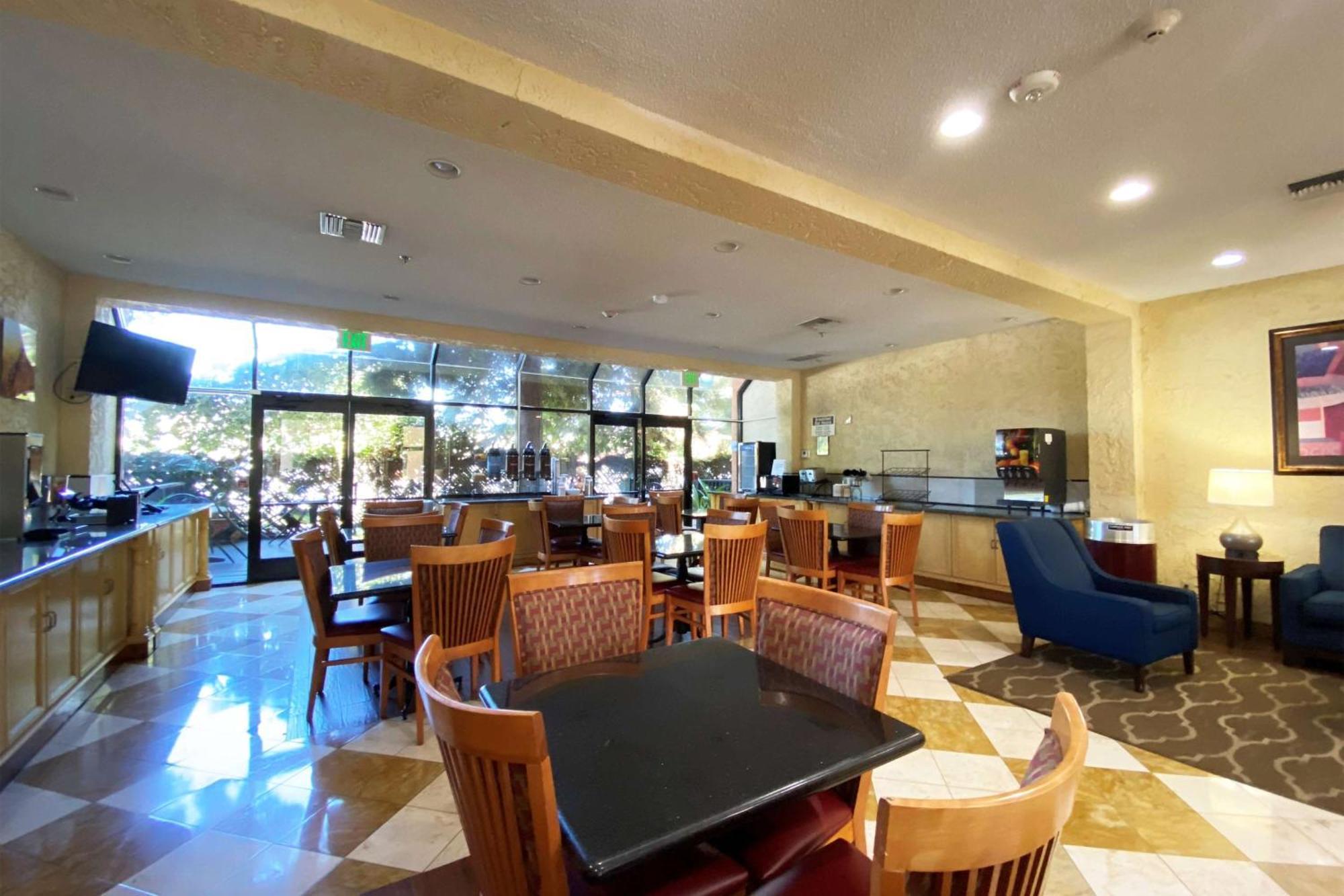 Comfort Inn&Suites Newark Fremont - Silicon Valley Exterior foto