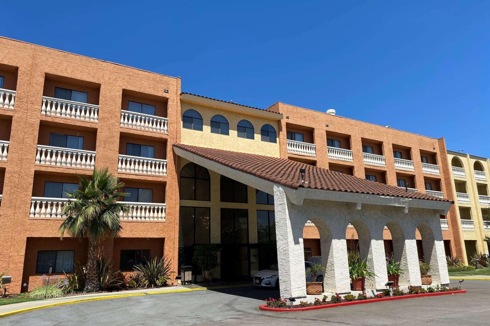 Comfort Inn&Suites Newark Fremont - Silicon Valley Exterior foto